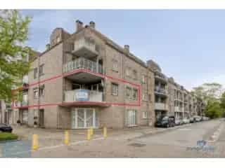 Appartement te koop Genk 3 slaapkamers terras parking
