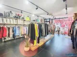 Handelspand te Huur Fleron Centrum Nabij Grote Winkels