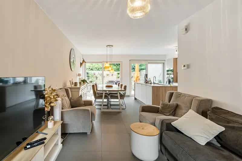 Moderne woning Aalst: 3 slaapkamers, garage, stadstuin