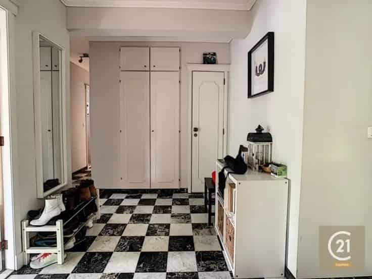 Appartement Te Koop Europese Wijk 2 Slaapkamers Terras