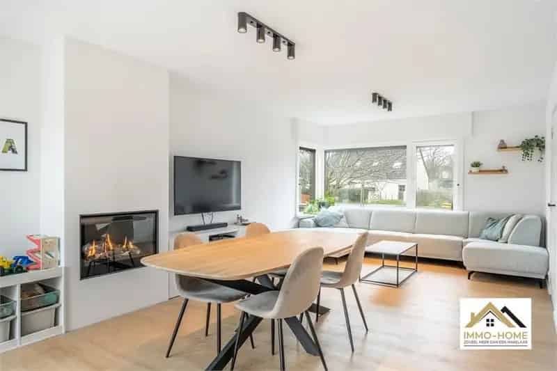 Huis te koop Oostakker 4 slaapkamers gerenoveerd