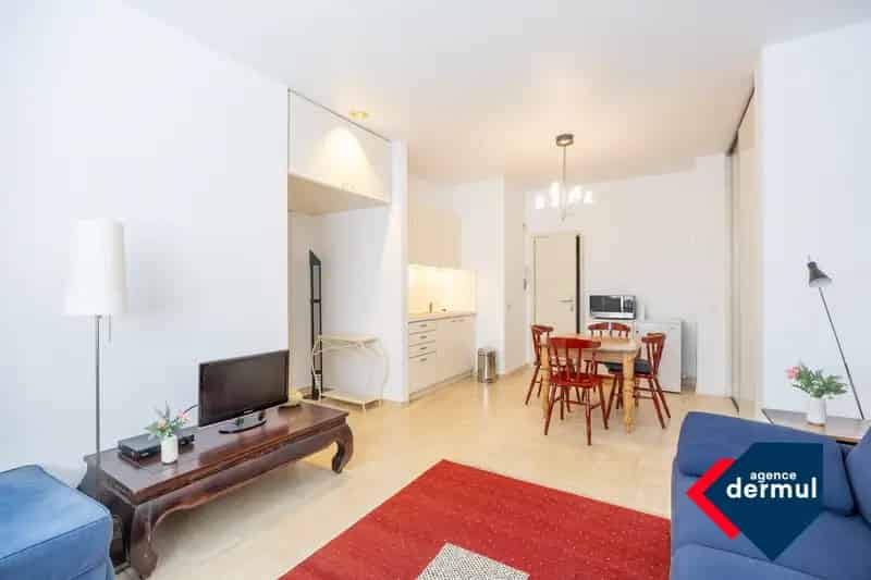 Gelijkvloerse Studio Oostende Centrum Nabij Zee