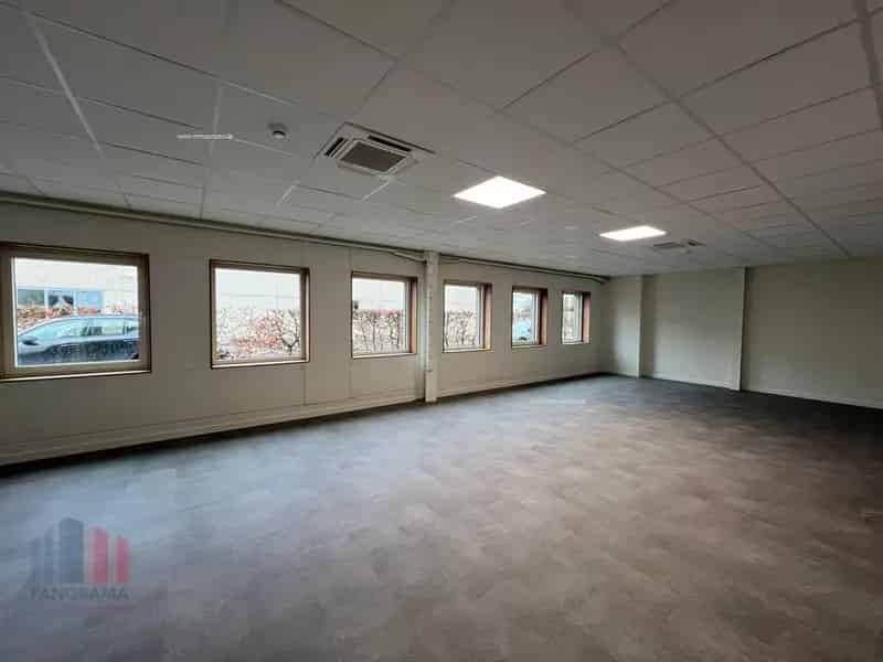 Kantoorruimte te huur Merelbeke 340m² Nabij E40