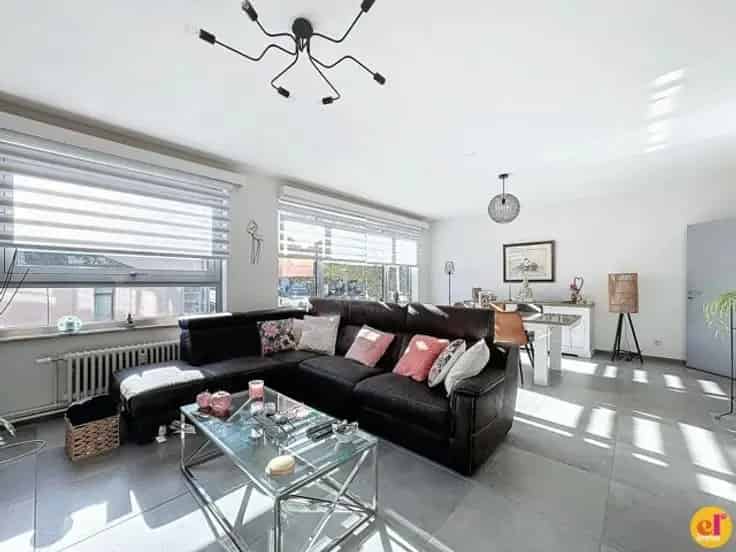 Appartement Te Koop 3 slaapkamers gerenoveerd