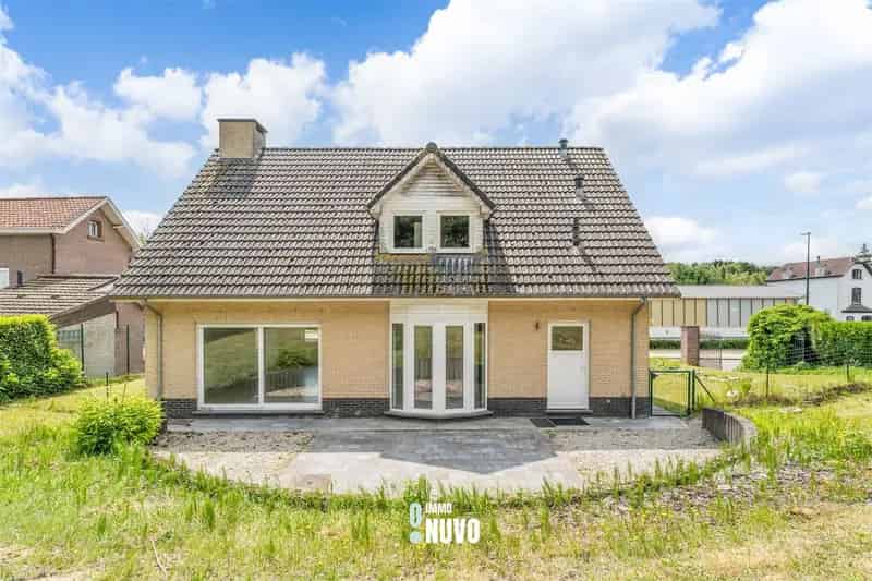 Huis te koop Overijse: 4 slaapkamers, 1,5 ha grond