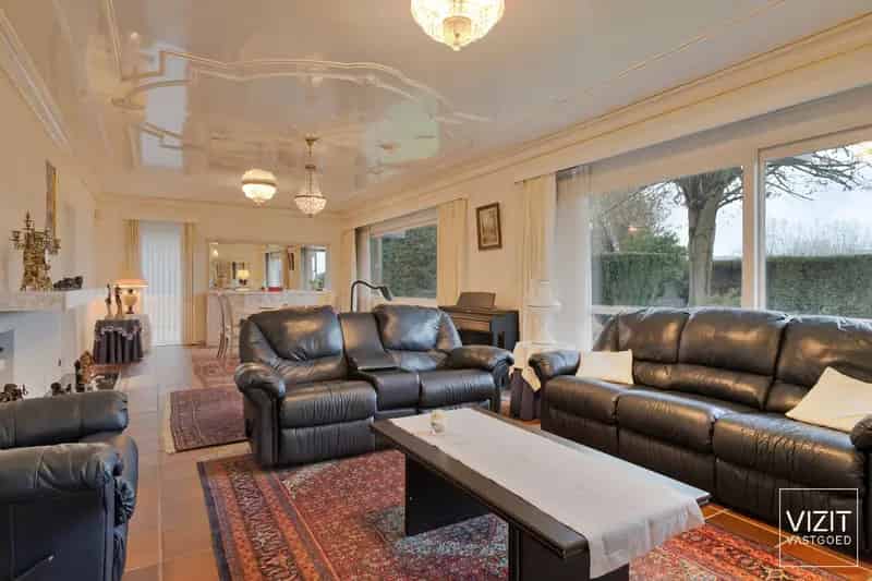 Ruime woning Ninove stadsrand