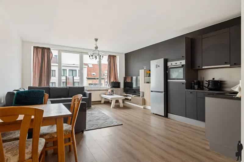 Appartement te Huur 1 Slaapkamer Centrale Locatie