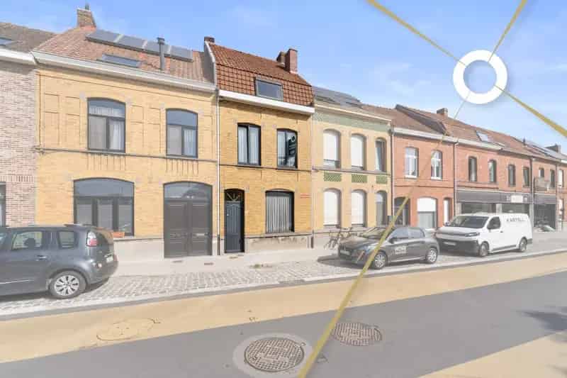 Te renoveren stadswoning 3 slaapkamers tuin