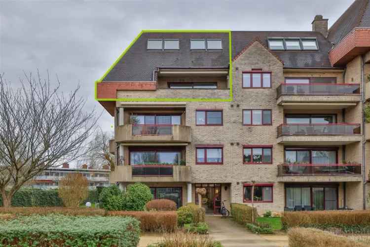 Duplex Appartement 235m² Edegem - 5 slaapkamers - 2 badkamers - Garage