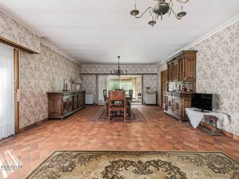 Huis te koop Schriek 3 slaapkamers grote tuin renovatie
