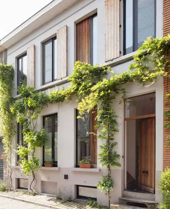Huis Te Koop Gent Centrum 195m² Gerenoveerd 3 slaapkamers Tuin