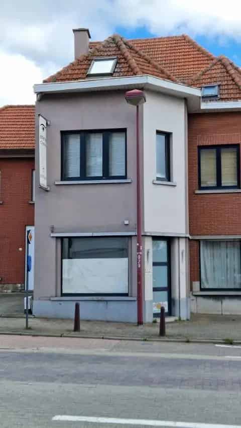 Huis te koop: Ruime eengezinswoning met 2 slaapkamers en terras