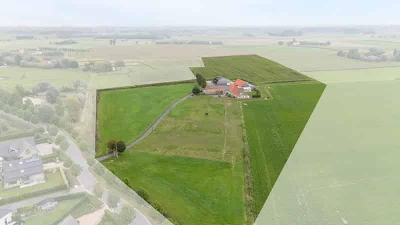 Huis te huur Knokke-Heist: Landelijke hoeve met stallen