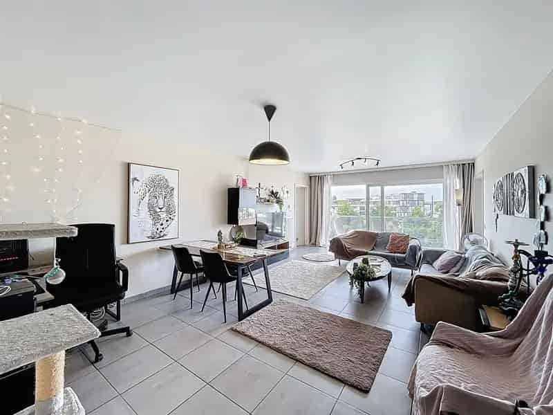 Appartement te huur Roeselare: Instapklaar 3 slaapkamers, ruim terras en groen uitzicht