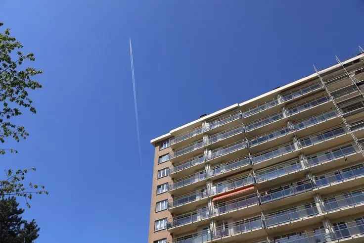 Appartement Te Koop Brussel - Lichtrijk Hoekappartement Nabij Parken