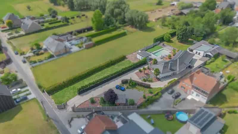 KERKSKEN Exclusieve villa met vele mogelijkheden