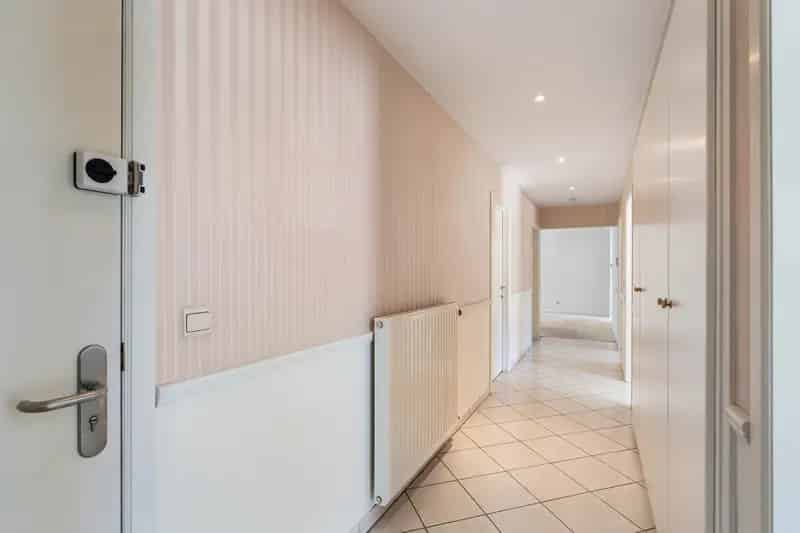 Te Koop: Ruim 3 Slaapkamer Appartement Tienen Grote Markt