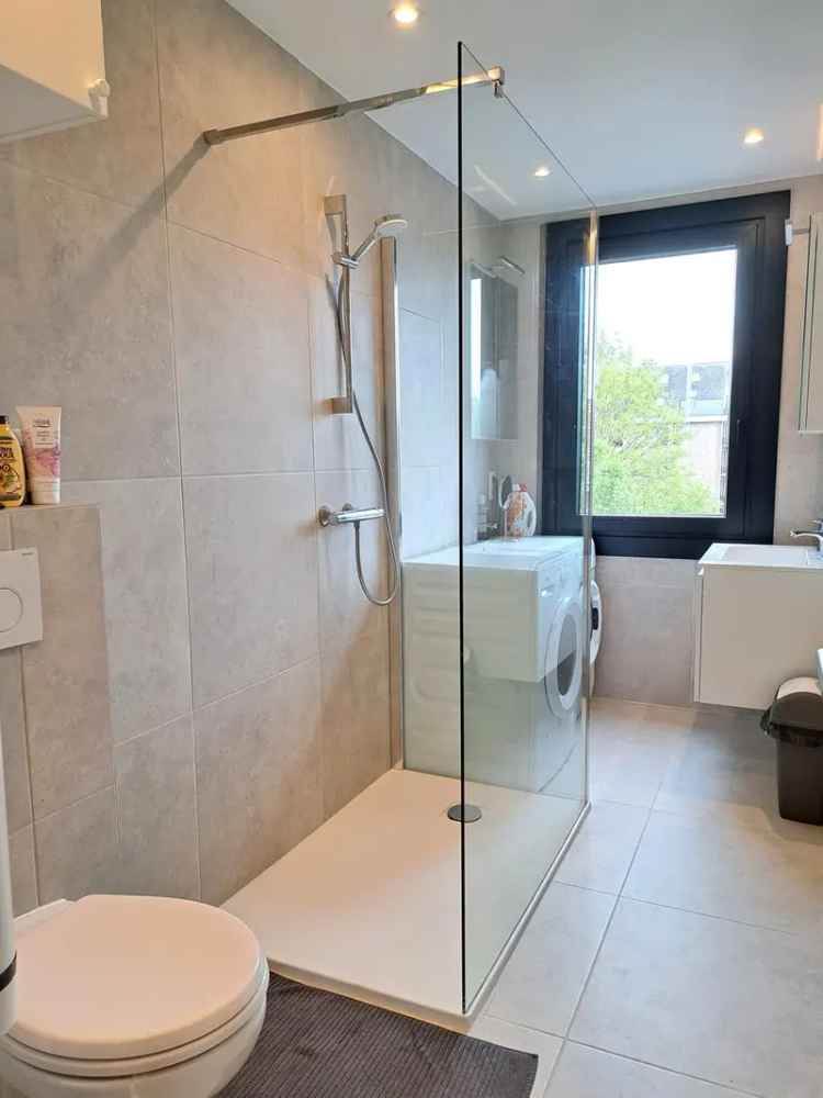 Duplex Appartement Lier 2 Slaapkamers Nieuwe Badkamer Keuken