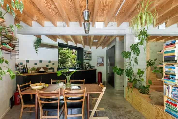 Villa Te Koop Schilde: Architecturale Cabin in Bosrijke Omgeving