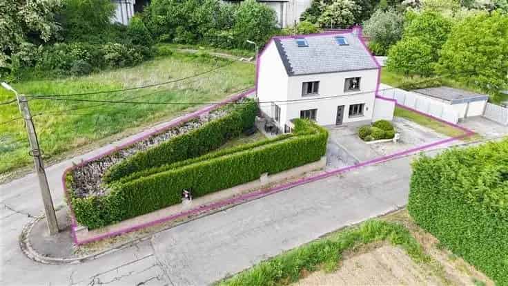 Huis Te Koop: Gezinswoning 4 slaapkamers Gerenoveerd