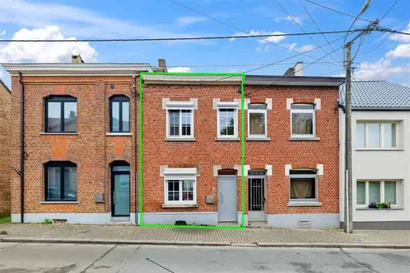 Rijwoning te koop Landen - centrum - gerenoveerd