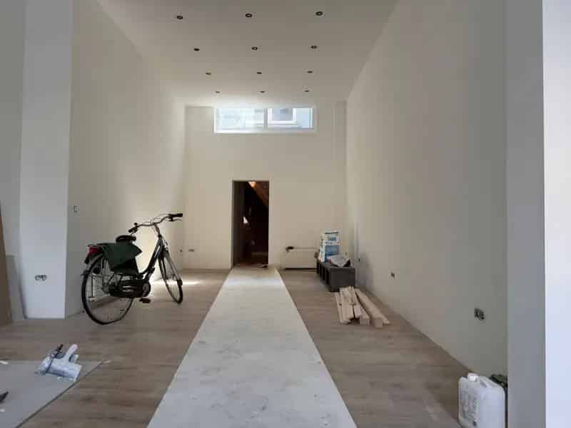 Handelshuis te Koop Antwerpen Eilandje Te Renoveren