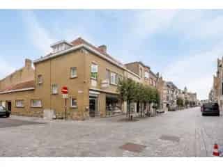 Huis te huur Diksmuide - Handelspand met woning