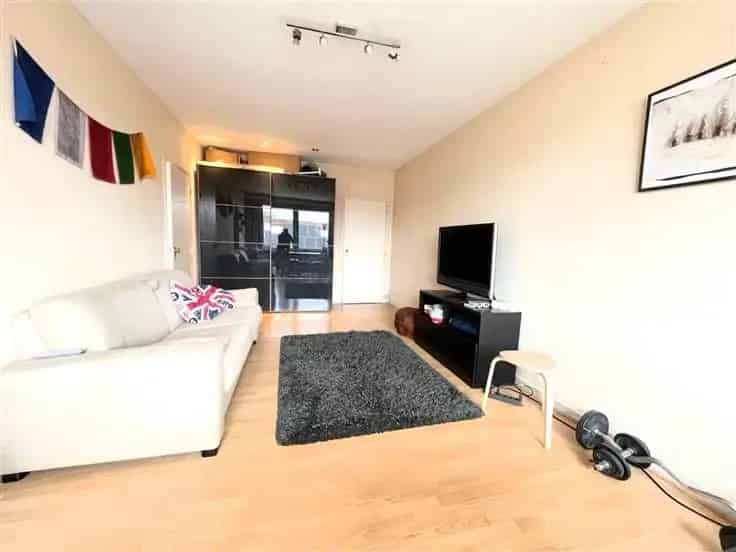 Studio te Koop Ukkel - Volledig Uitgerust