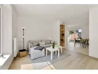 Huis te koop Moen 4 slaapkamers gerenoveerd tuin