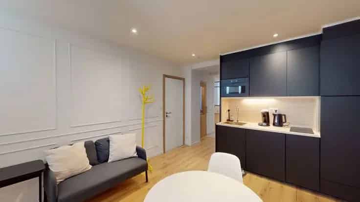 Appartementenblok met 2 luxe appartementen te koop