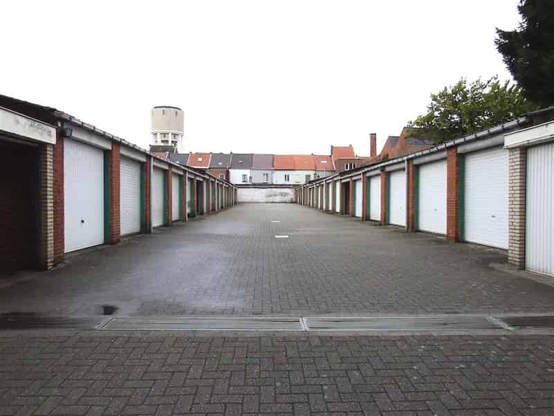 Garagebox te Huur Nabij Parklaan Aalst