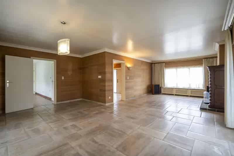 Villa te Koop Kuurne - Landelijke charme met potentieel