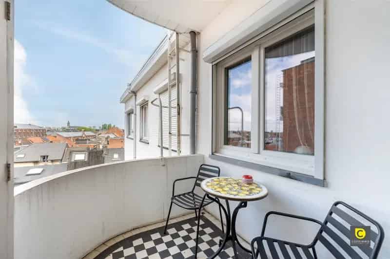 Antwerpen Dakappartement 3 Slaapkamers - Gerenoveerd
