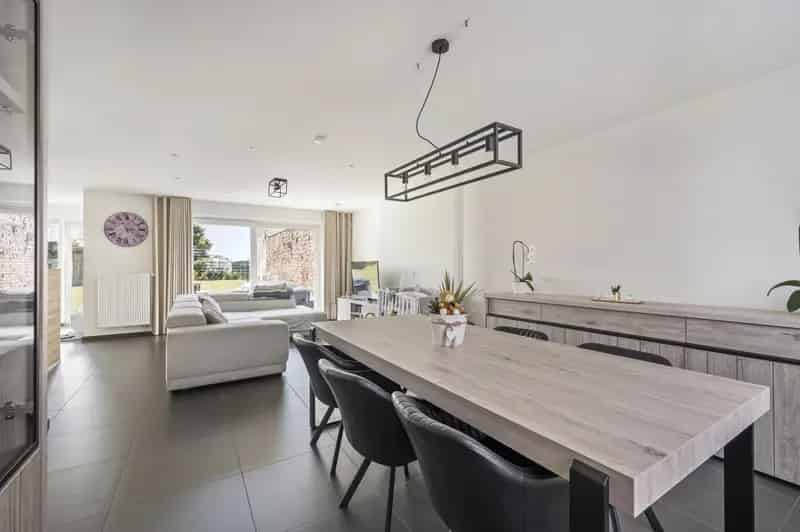 Huis te huur: Instapklare 3 slaapkamer woning met carport en tuin