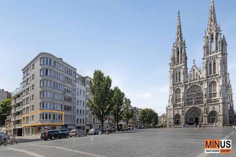 Appartement te koop Antwerpen: 2 slaapkamers, Sint-Petrus-en-Paulusplein