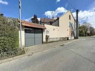Kantoor te koop Grez-Doiceau 125m² 6 parkings