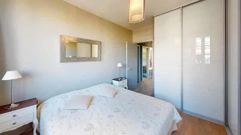 Antwerpen MAS Zicht - Luxueus Gemeubeld Appartement