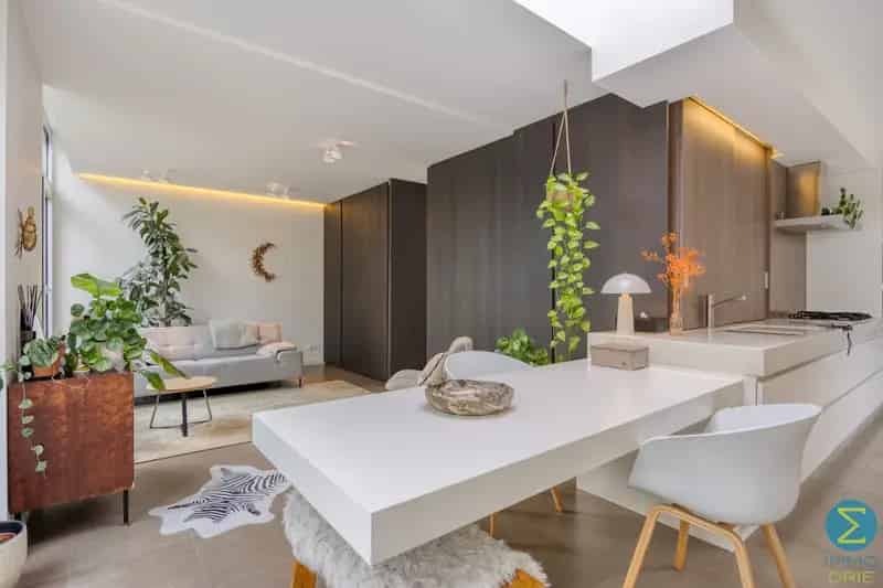 Huis te huur: Ruime woning met tuin en uitbreidingsmogelijkheden