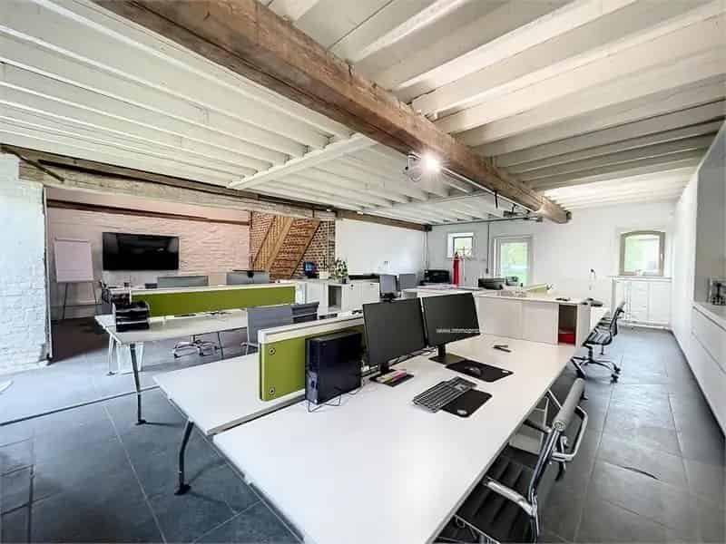 Kantoorruimte te huur Destelbergen 166m²