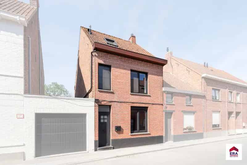 Gezinswoning te koop Wakken - Instapklaar gerenoveerd