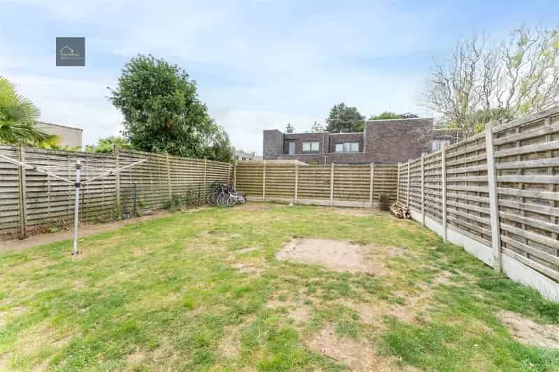 Gezinswoning 4 slaapkamers grote tuin Diksmuide