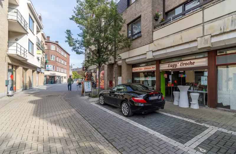 Handelspand Kantoor Winkelruimte Toplocatie