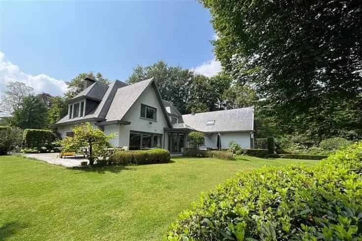 Klassieke Villa met Praktijkruimte Toplocatie