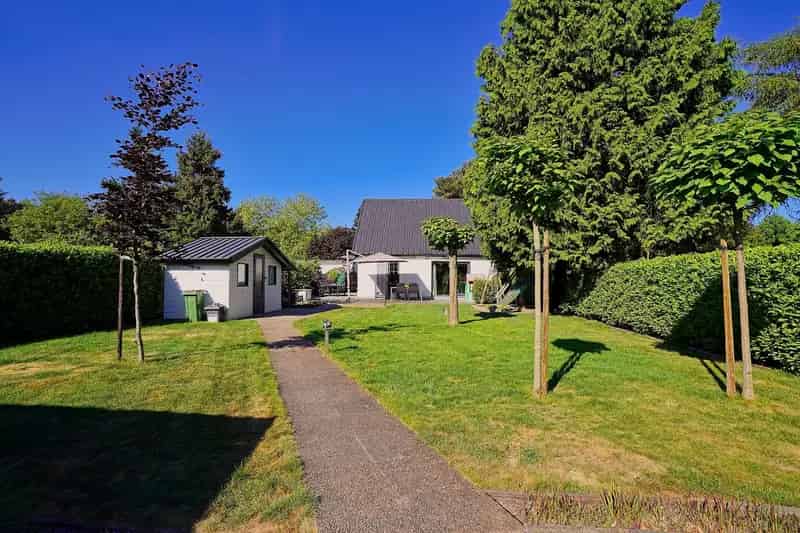 Huis te huur Sint Gillis Waas: Rustige Vakantiewoning met Tuin