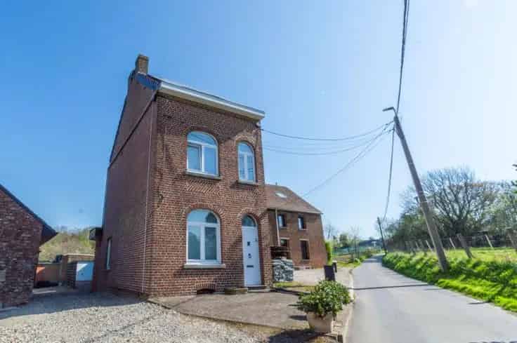 Huis Te Koop 3 Slaapkamers Tuin Garage Oprit Maasdalbos