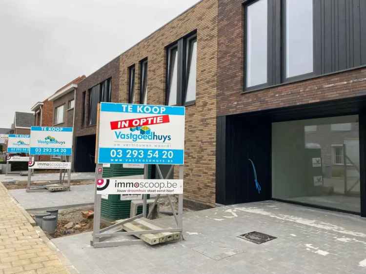 Huis te Huur Nijlen: 3 Semi-Casco Woningen Nabij Centrum