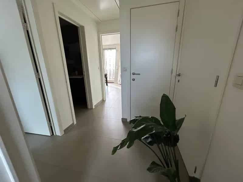 Appartement te koop Geluwe: Instapklaar 2 slaapkamers, terras, zolder