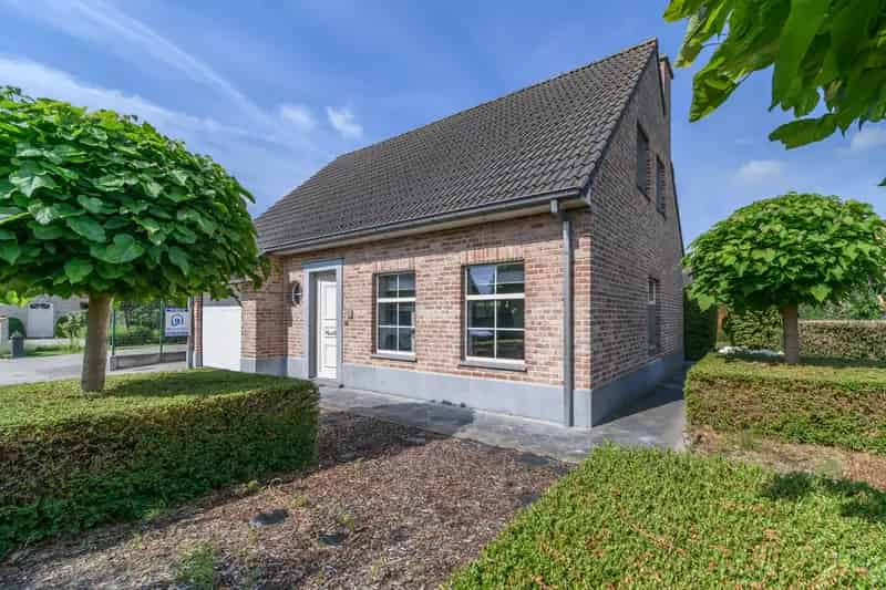 Huis te huur Wanzele: Open bebouwing 3 slaapkamers