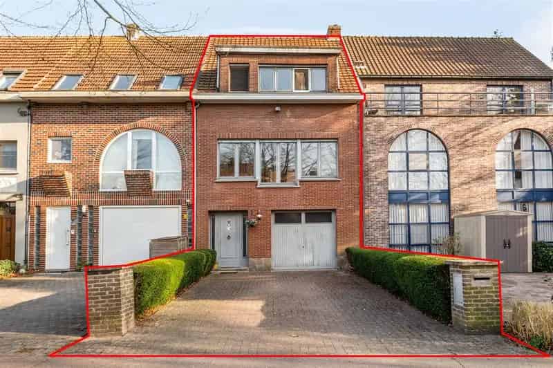 Bel-"etage Brasschaat 3 slaapkamers Garage Tuin
