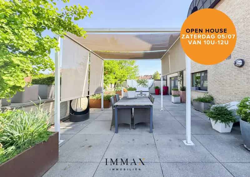Triplex Appartement Assebroek 4 slaapkamers groot terras